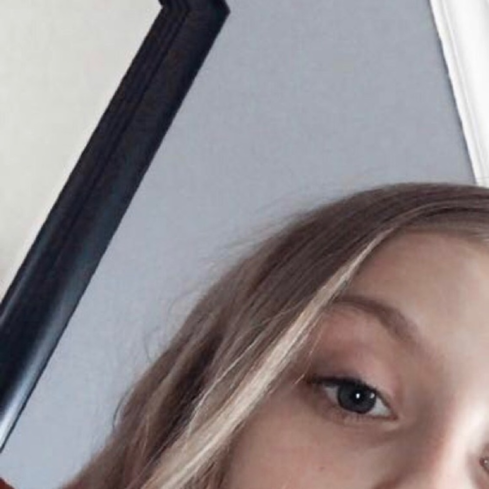 Meet your Posher, Makinlea